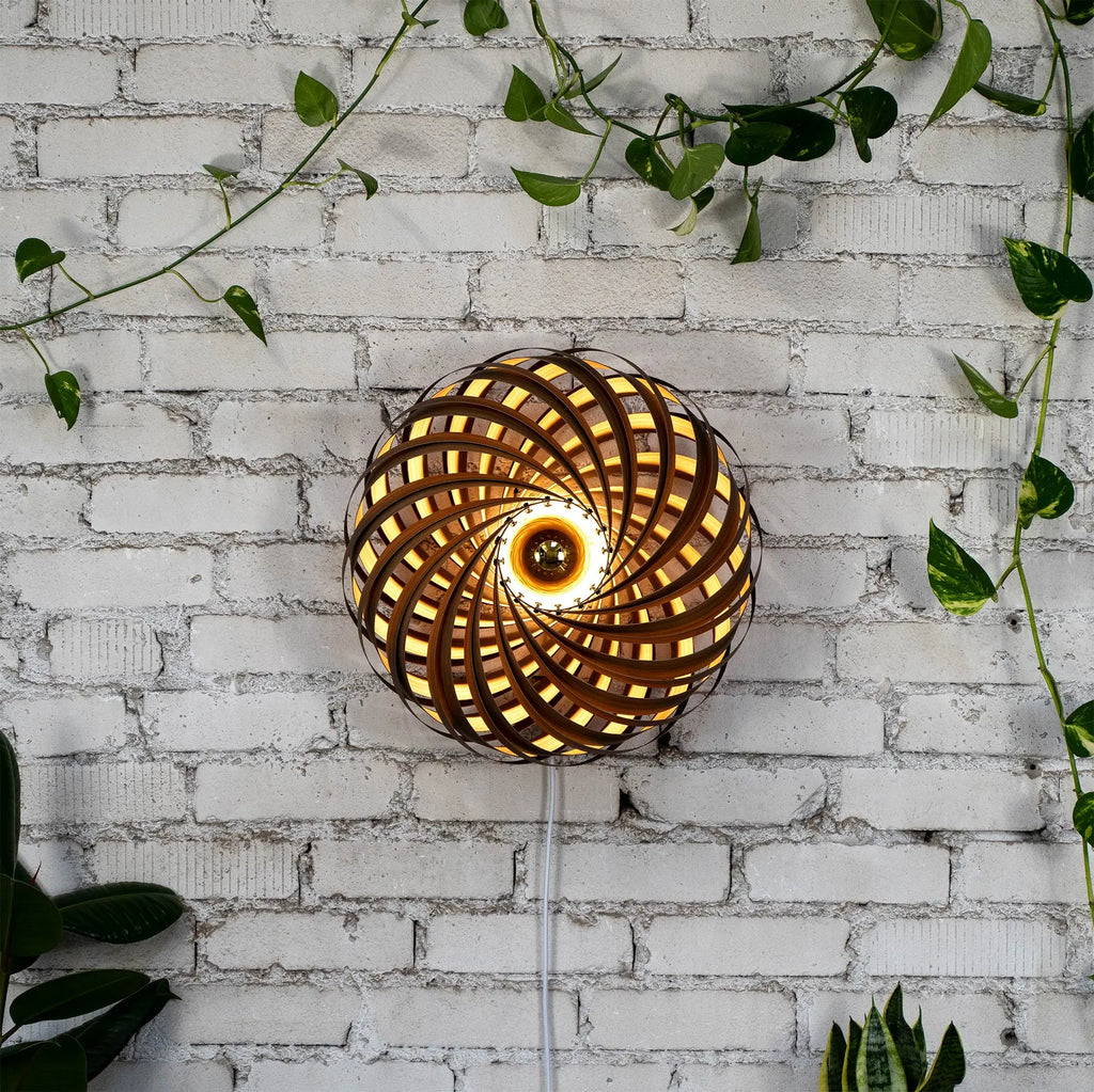 Wall lamp 'Veneria' from walnut 50 cm Gofurnit